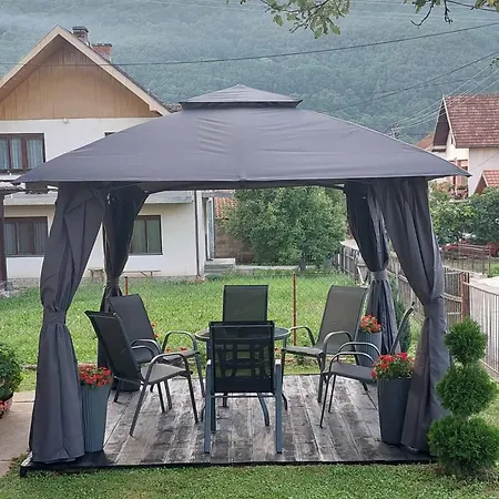 شقة Rakic باغينا باستا